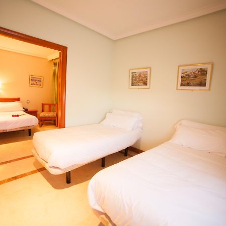 Hospedium Hotel Castilla Torrijos Exterior photo