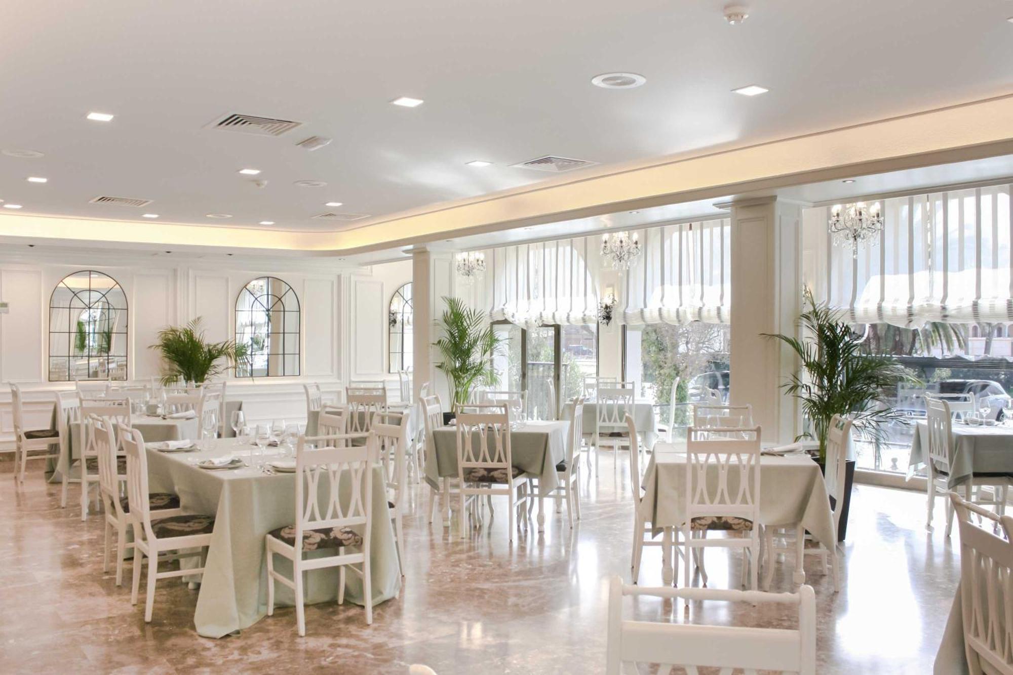 Hospedium Hotel Castilla Torrijos Exterior photo